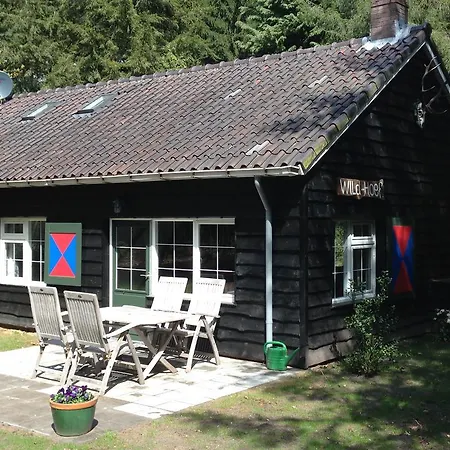 Holiday home Landgoed Dennenholt