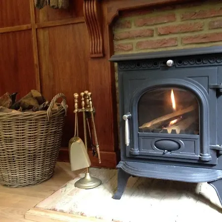 Holiday home Landgoed Dennenholt
